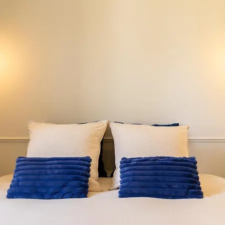 게스트하우스 Chateau De Souhy 3*
