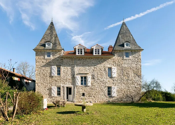 Pensión Chateau De Souhy 3*